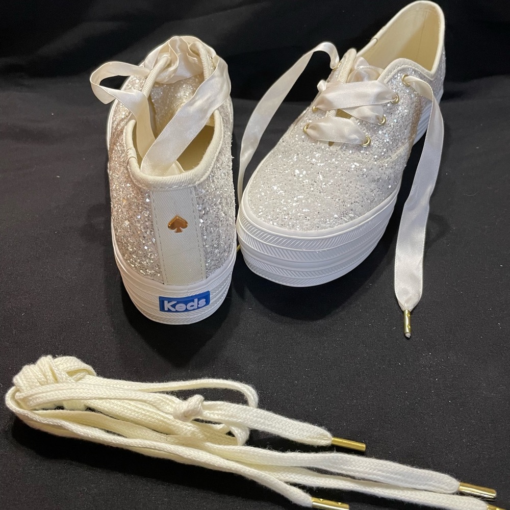 Keds sparkle sneakers! Size 9 women, with regular cotton laces and ribbon laces.